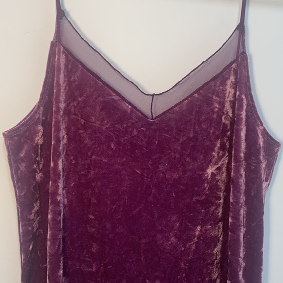 Lilac Wine purple velvet dress size medium - Picture 3 of 7